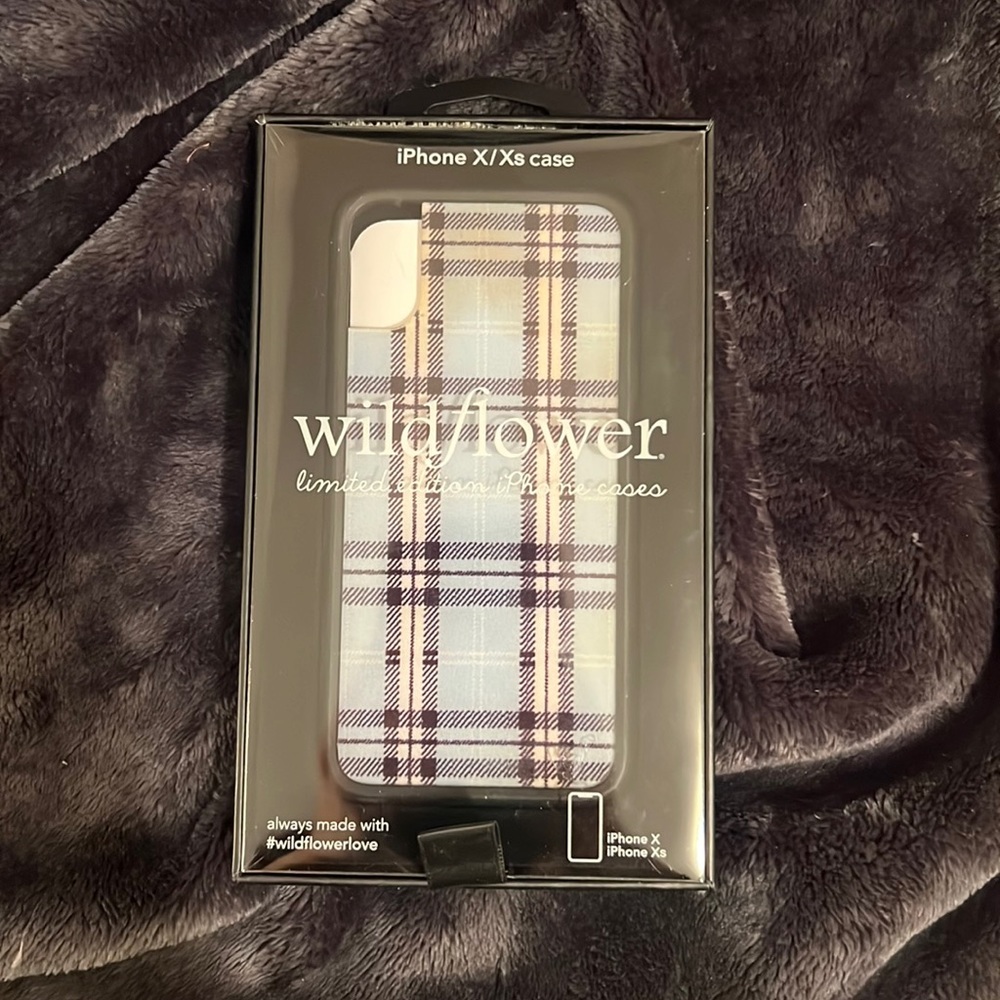 iPhone X/Xs Case Blue Plaid Wildflower
